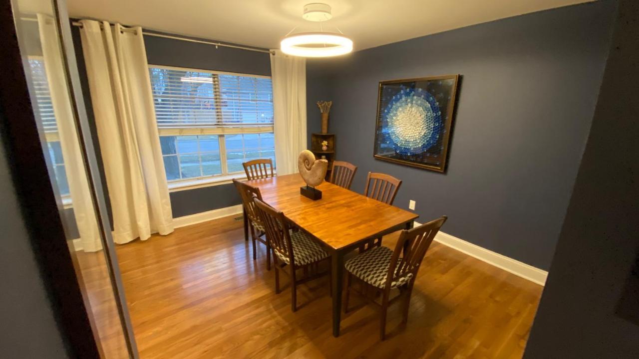 Here It Is! Cool Cape Cod-3 Br-2.5 Bath-12 Guests 올라쓰 외부 사진