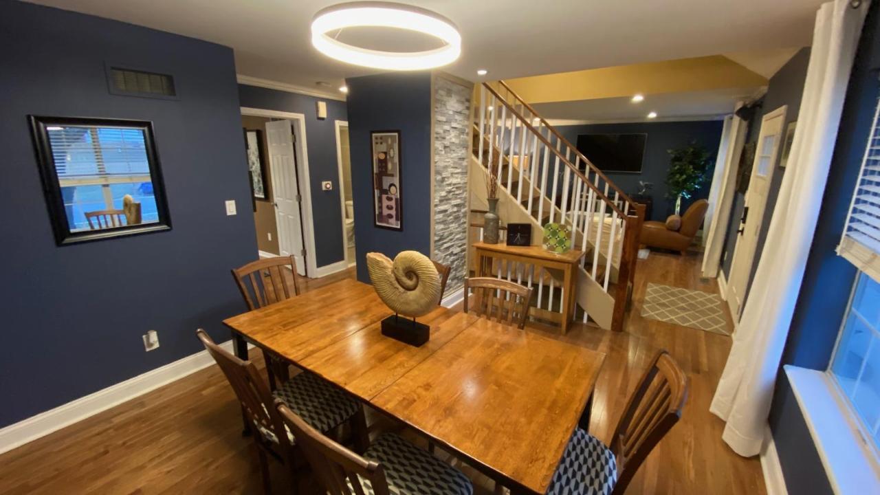 Here It Is! Cool Cape Cod-3 Br-2.5 Bath-12 Guests 올라쓰 외부 사진
