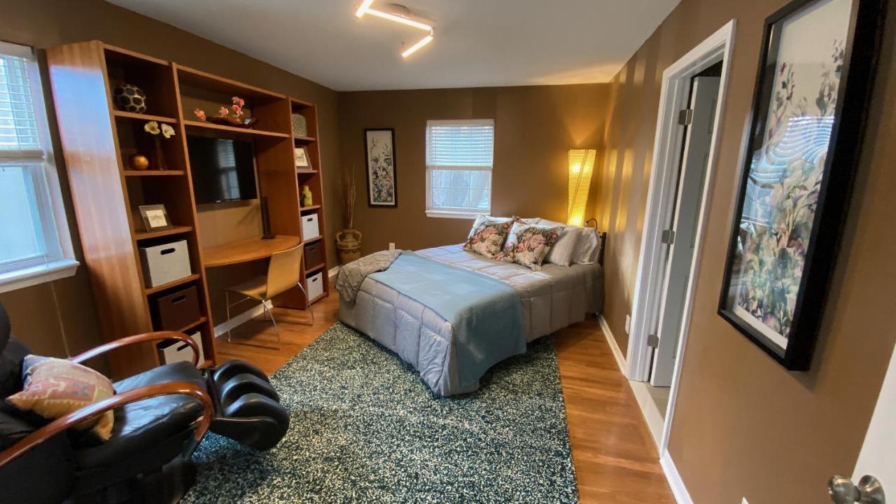 Here It Is! Cool Cape Cod-3 Br-2.5 Bath-12 Guests 올라쓰 외부 사진